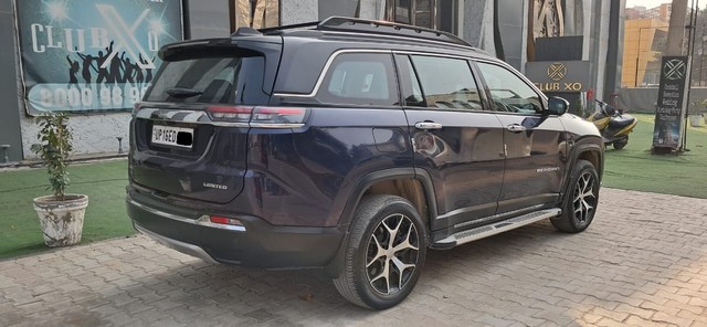 Second-hand 2024 Jeep Meridian Limited Opt 4x4 AT for sale in New Delhi-23