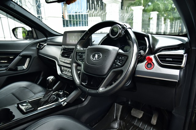 Second-hand 2022 Tata Harrier XZA Plus AT BSVI for sale in Kolkata-20