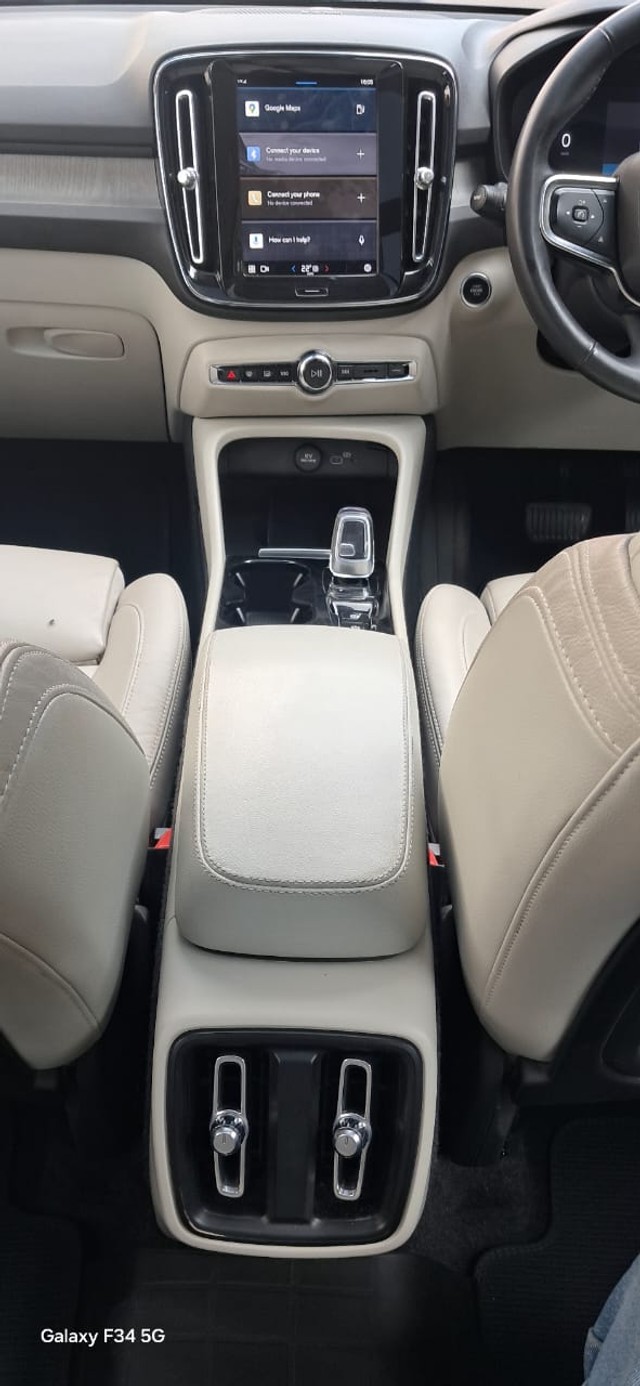 Second-hand 2022 Volvo XC40 B4 Ultimate BSVI for sale in New Delhi-17