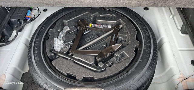 Second-hand 2021 Volvo XC40 T4 R-Design for sale in New Delhi-21