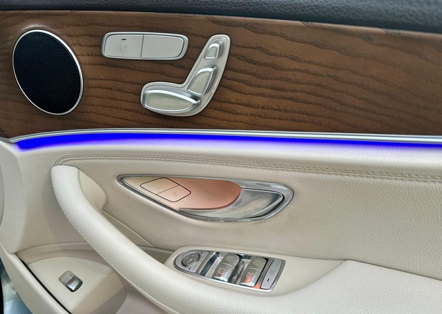 Second-hand 2020 Mercedes-Benz E-Class Exclusive E 200 BSIV for sale in New Delhi-15