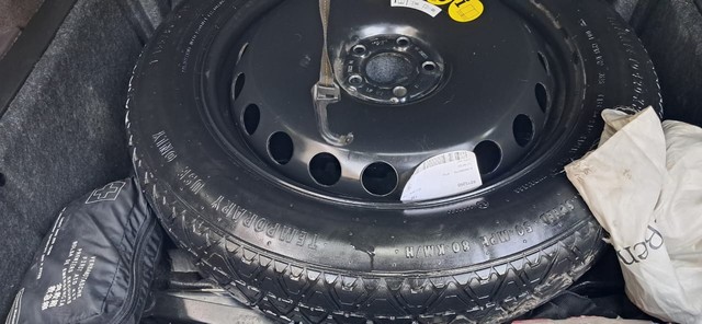 Second-hand 2017 Mercedes-Benz GLE 350d for sale in New Delhi-21