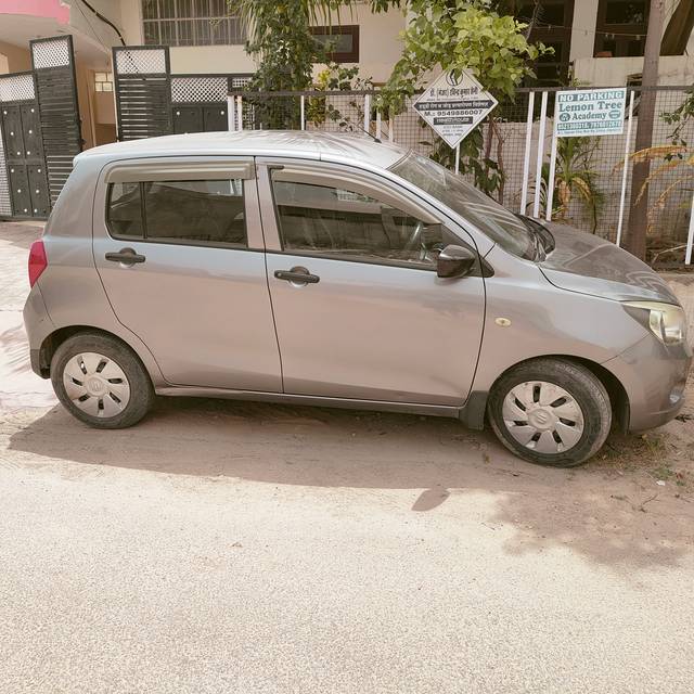 https://images10.gaadi.com/usedcar_image/UKQ1.230924.001/original/468a4a27-abe9-45b3-bedd-ed32b756ea18.jpg?imwidth=6402