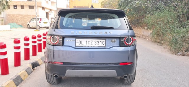 Second-hand 2018 Land Rover Discovery HSE 3.0 TD6 for sale in New Delhi-26