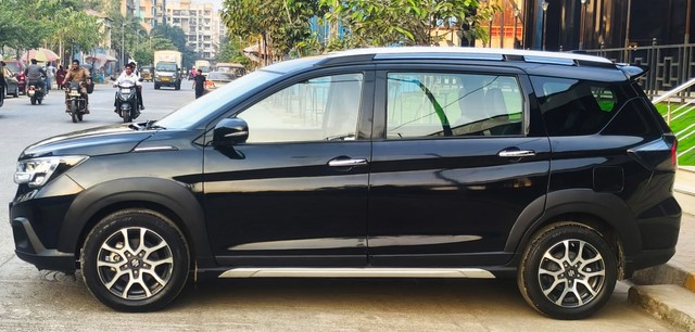 Second-hand 2024 Maruti Suzuki XL6 Alpha Plus for sale in Thane-2