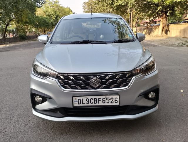 Maruti Suzuki Ertiga ZXI CNG Second-hand 2024 Maruti Suzuki Ertiga ZXI CNG for sale in New Delhi