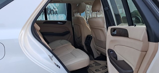 Second-hand 2017 Mercedes-Benz GLE 350d for sale in New Delhi-9