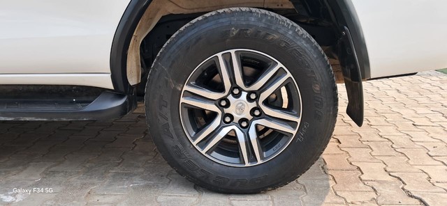 Second-hand 2018 Toyota Fortuner 2.8 2WD AT BSIV for sale in New Delhi-4