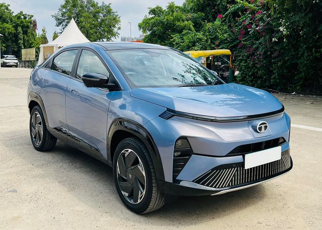 Tata Curvv EV Empowered प्लस A 55 Second-hand 2025 Tata Curvv EV Empowered प्लस A 55 for sale in Ahmedabad