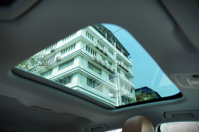 Second-hand 2023 Audi Q3 Sportback 40TFSI Quattro for sale in Kolkata-15