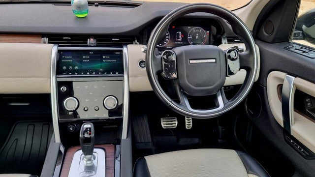 Second-hand 2021 Land Rover Discovery Sport Dynamic SE for sale in New Delhi-13