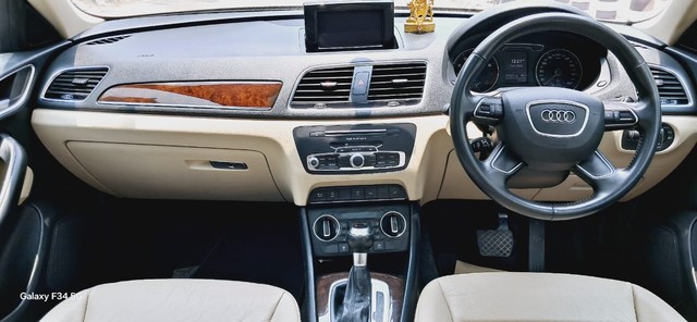 Second-hand 2019 Audi Q3 30 TFSI Premium FWD for sale in New Delhi-12