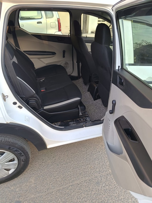 Second-hand 2020 Renault Triber RXE BSIV for sale in Nagpur-7
