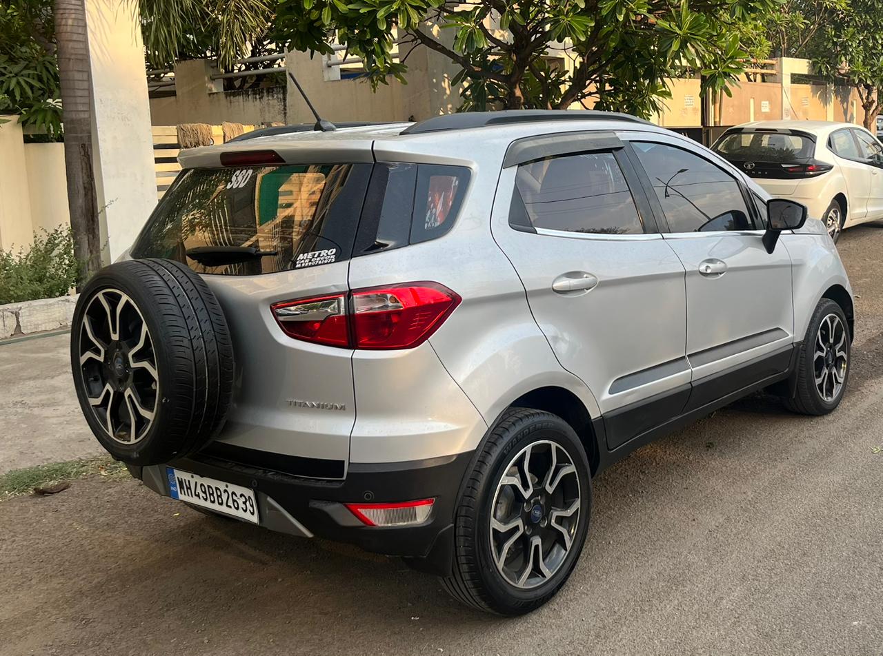 Buy Used Ford Ecosport 1.5 Petrol Titanium BSIV of 2018 model @ 6 ...