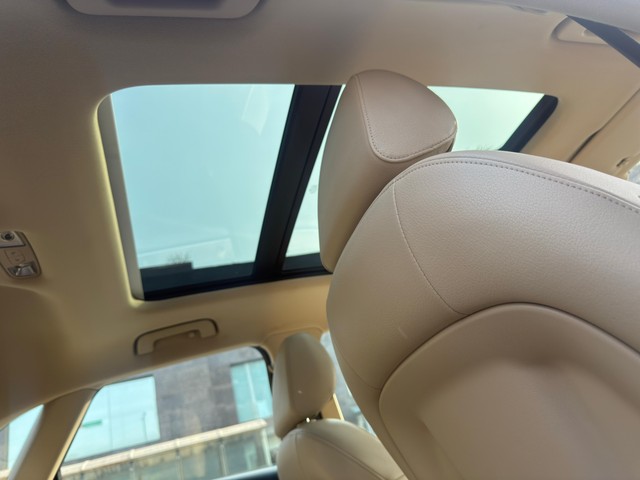 Second-hand 2017 Audi Q3 30 TDI for sale in New Delhi-16