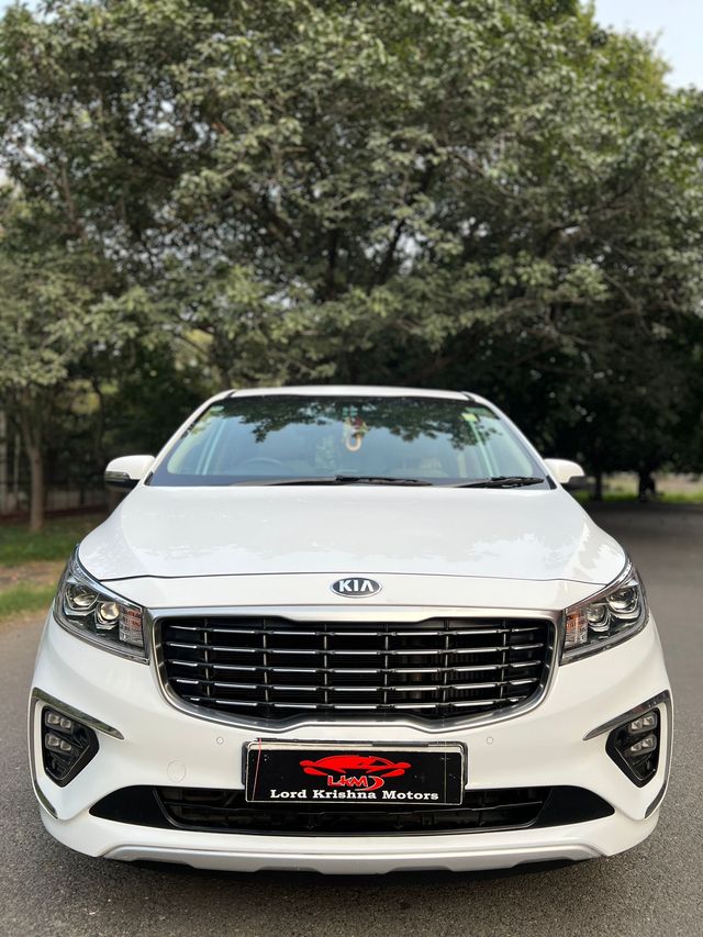 Kia Carnival Prestige 6 STR Second-hand 2020 Kia Carnival Prestige 6 STR for sale in New Delhi