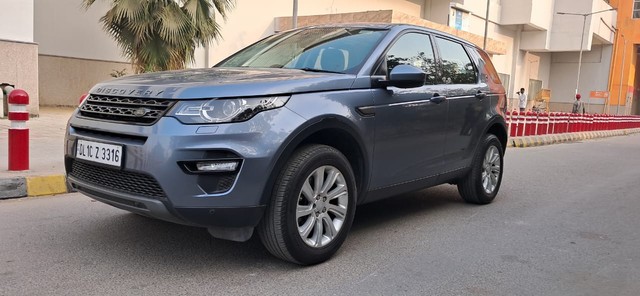 Second-hand 2018 Land Rover Discovery HSE 3.0 TD6 for sale in New Delhi-13