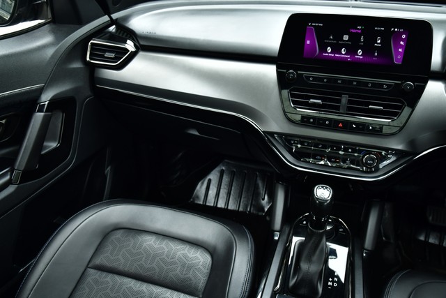 Second-hand 2022 Tata Harrier XZA Plus AT BSVI for sale in Kolkata-13