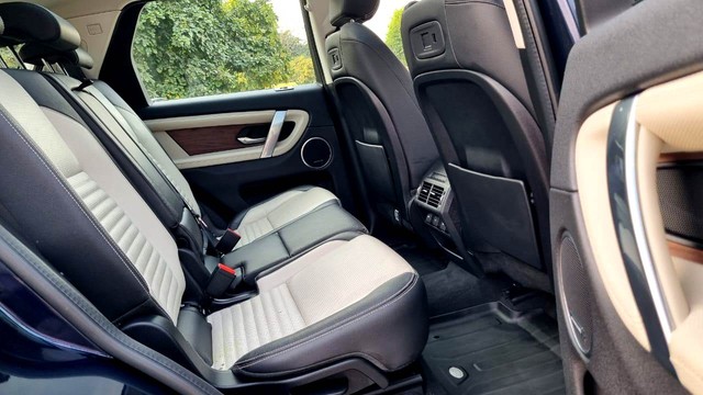 Second-hand 2021 Land Rover Discovery Sport Dynamic SE Diesel for sale in New Delhi-13