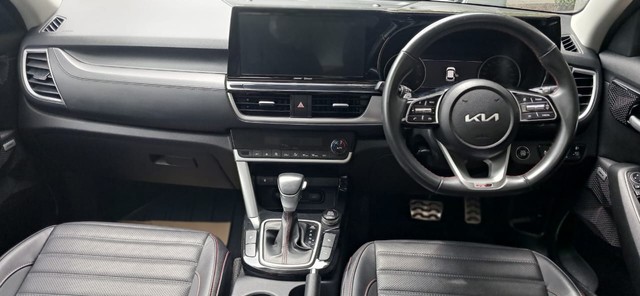 Second-hand 2022 Kia Seltos GTX Plus DCT for sale in New Delhi-12