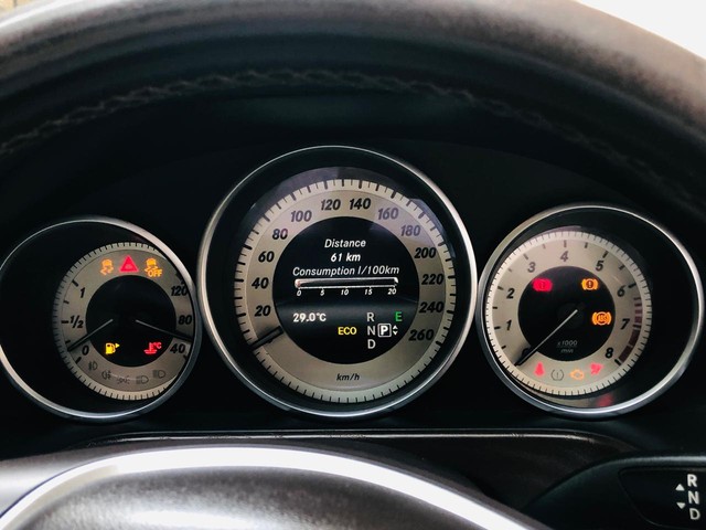 Second-hand 2014 Mercedes-Benz E-Class E 200 for sale in Mumbai-9