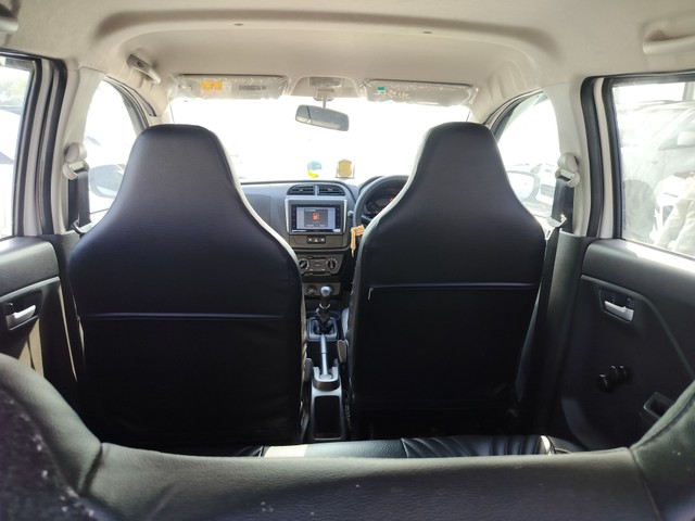 Second-hand 2023 Maruti Alto K10 VXI Plus for sale in Etawah-6