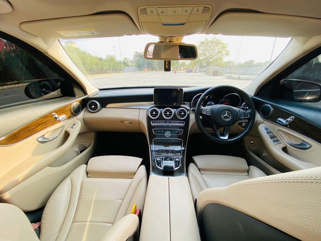 Second-hand 2017 Mercedes-Benz C-Class C 220 CDI Avantgarde for sale in Lucknow-7