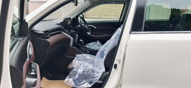 Second-hand 2024 Maruti Grand Vitara Alpha Plus Hybrid CVT for sale in New Delhi-11