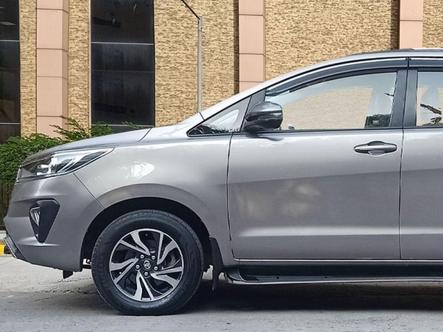 Second-hand 2022 Toyota Innova Crysta 2.7 GX 7 STR for sale in New Delhi-6