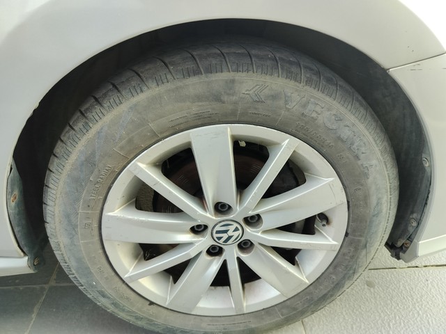 Second-hand 2016 Volkswagen Ameo 1.5 TDI Highline for sale in Etawah-4