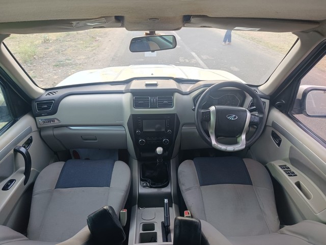 Second-hand 2014 Mahindra Scorpio S10 7 Seater 2WD for sale in Nagpur-5
