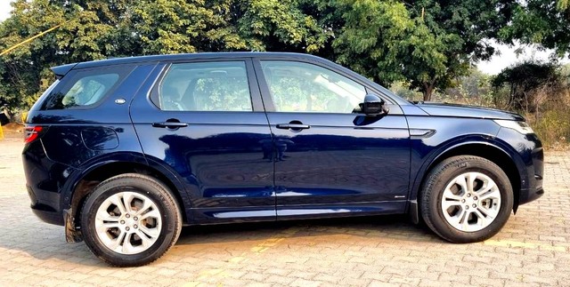 Second-hand 2021 Land Rover Discovery Sport Dynamic SE Diesel for sale in New Delhi-15