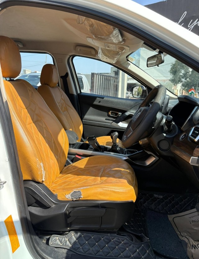 Second-hand 2021 Tata Harrier XT for sale in Jaipur-4