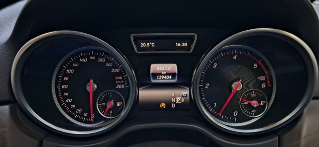 Second-hand 2017 Mercedes-Benz GLE 350d for sale in New Delhi-6