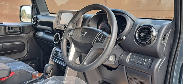 Second-hand 2023 Mahindra Thar LX 4WD Hard Top AT BSVI for sale in New Delhi-6