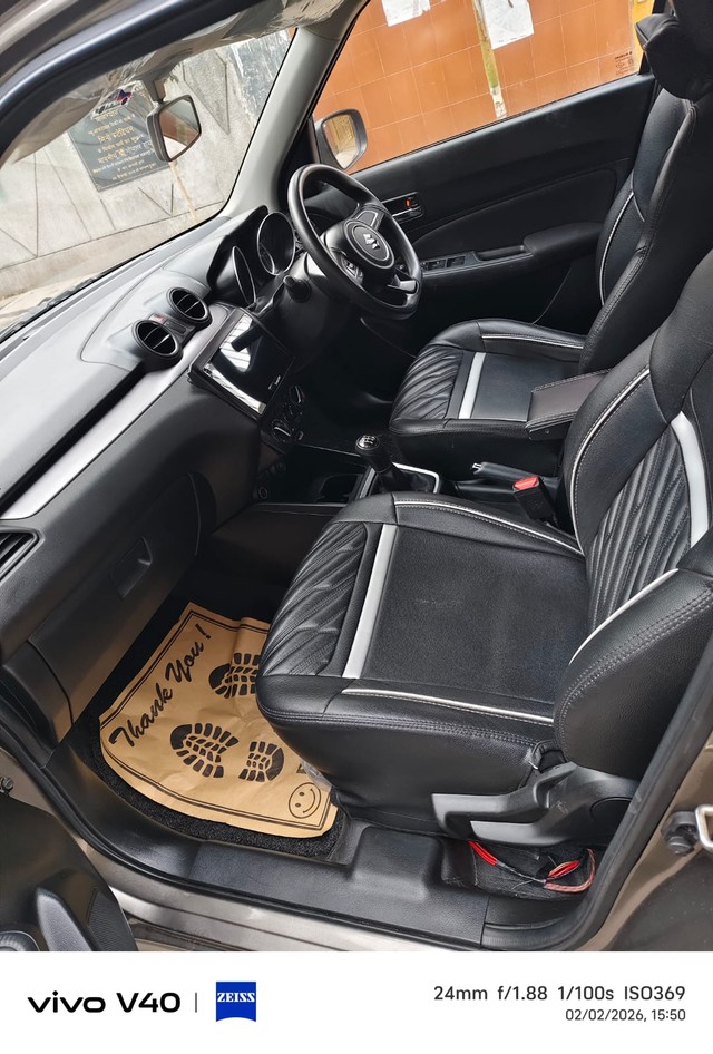 Second-hand 2022 Maruti Swift VXI BSVI for sale in New Delhi-9