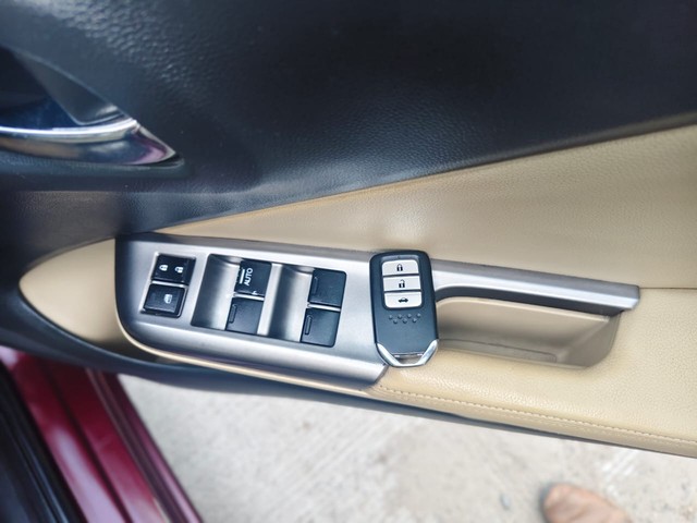 Second-hand 2014 Honda City i DTEC VX for sale in Nagpur-14