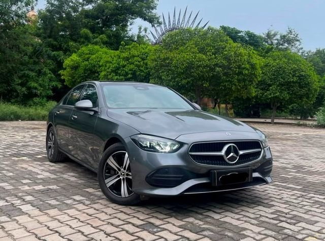 Mercedes-Benz C-Class C 200 Second-hand 2024 Mercedes-Benz C-Class C 200 for sale in New Delhi
