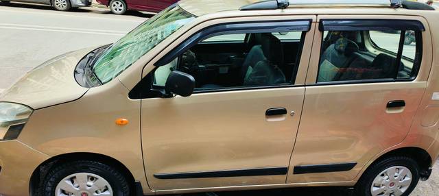 https://images10.gaadi.com/usedcar_image/UKQ1.230924.001/original/9abd697c-fe63-46b5-947b-ddc0c394a6e1.jpg?imwidth=6401