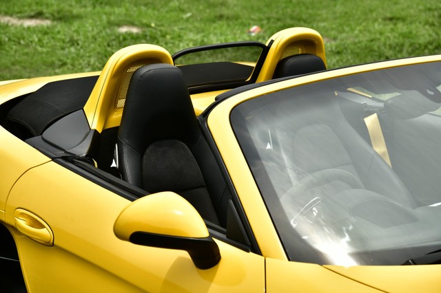 Second-hand 2015 Porsche Boxster S for sale in Kolkata-17