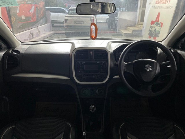 Second-hand 2018 Maruti Vitara Brezza VDi for sale in Jaipur-9