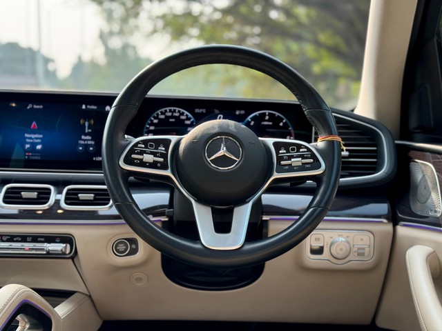 Second-hand 2022 Mercedes-Benz GLS 400d 4MATIC BSVI for sale in New Delhi-16
