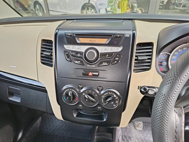 Second-hand 2018 Maruti Suzuki Wagon R VXI Optional for sale in Ludhiana-8