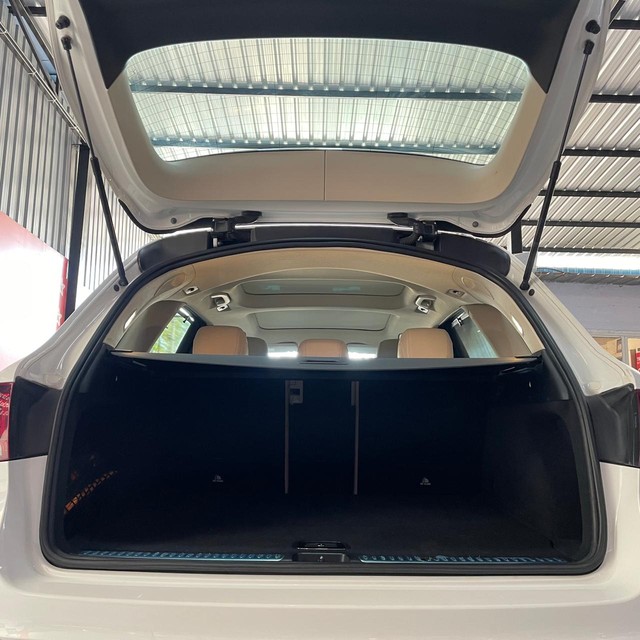 Second-hand 2022 Mercedes-Benz GLC 200 for sale in Jaipur-22