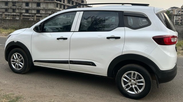 Second-hand 2020 Renault Triber RXE BSIV for sale in Nagpur-4