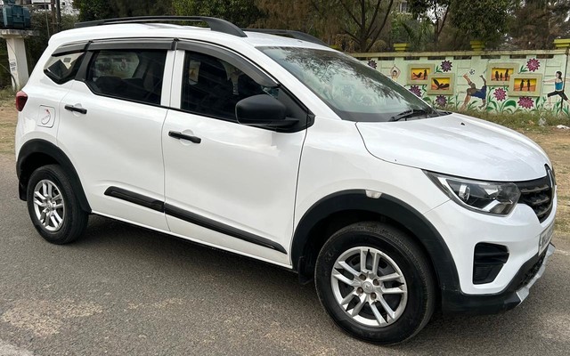 Second-hand 2020 Renault Triber RXE BSIV for sale in Nagpur-3
