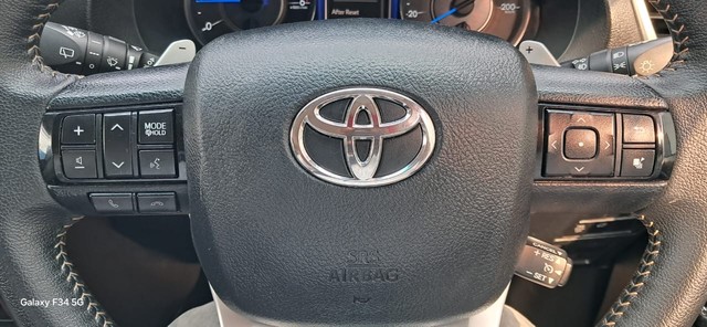 Second-hand 2018 Toyota Fortuner 2.8 2WD AT BSIV for sale in New Delhi-3