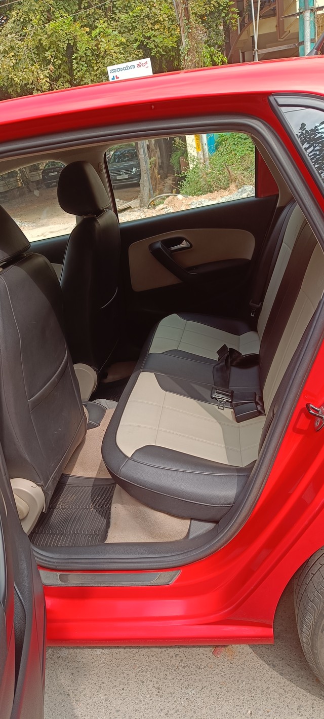 Second-hand 2014 Volkswagen Polo 1.2 MPI Highline for sale in Bangalore-10