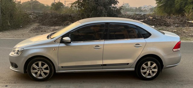Second-hand 2012 Volkswagen Vento Diesel Highline for sale in Nagpur-3