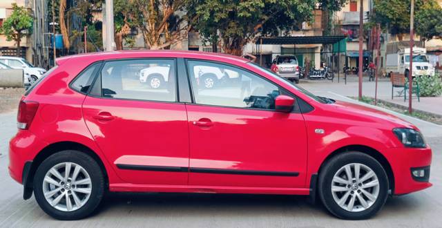 https://images10.gaadi.com/usedcar_image/UKQ1.230924.001/original/c32d30c9-8b7c-4230-8e09-3b9a8f8823e8.jpg?imwidth=6401